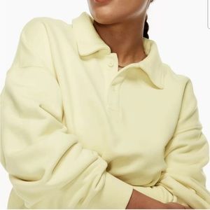 3 for $40 🤑 Aritzia Tna Cozy Fleece Boyfriend Polo sweatshirt, size XS